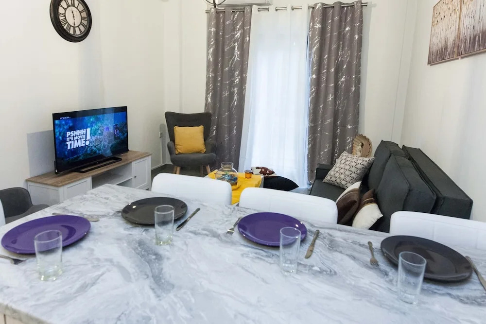 Ano Kipseli Athens Gem 1 Bd Apt for 4