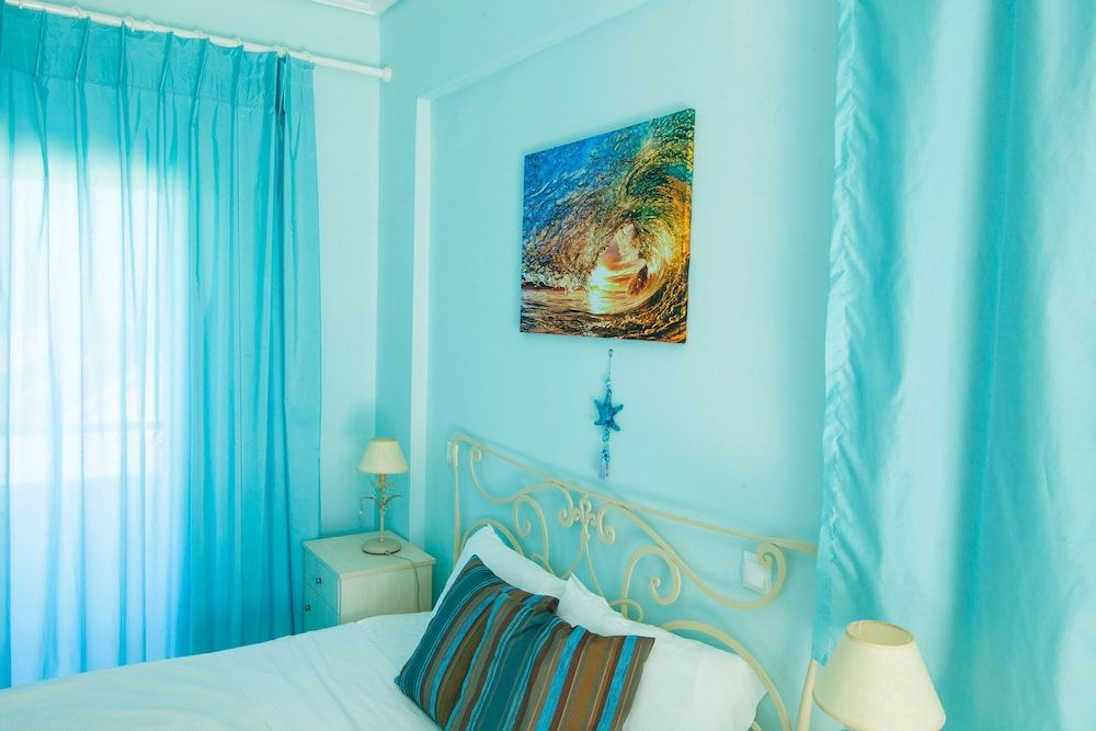 Kyparissia Blue Boutique Hotel