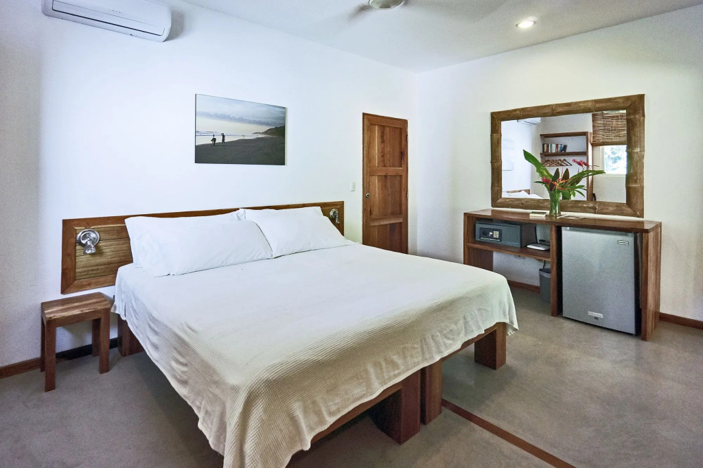 Otro Lado Lodge