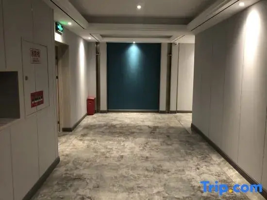 Shunxin Hotel