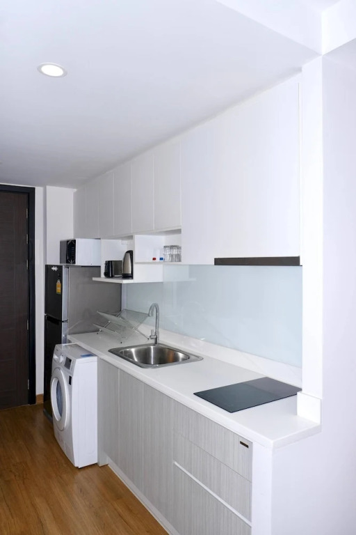 New Condo Nimman Area Close To Maya Mall, Pool