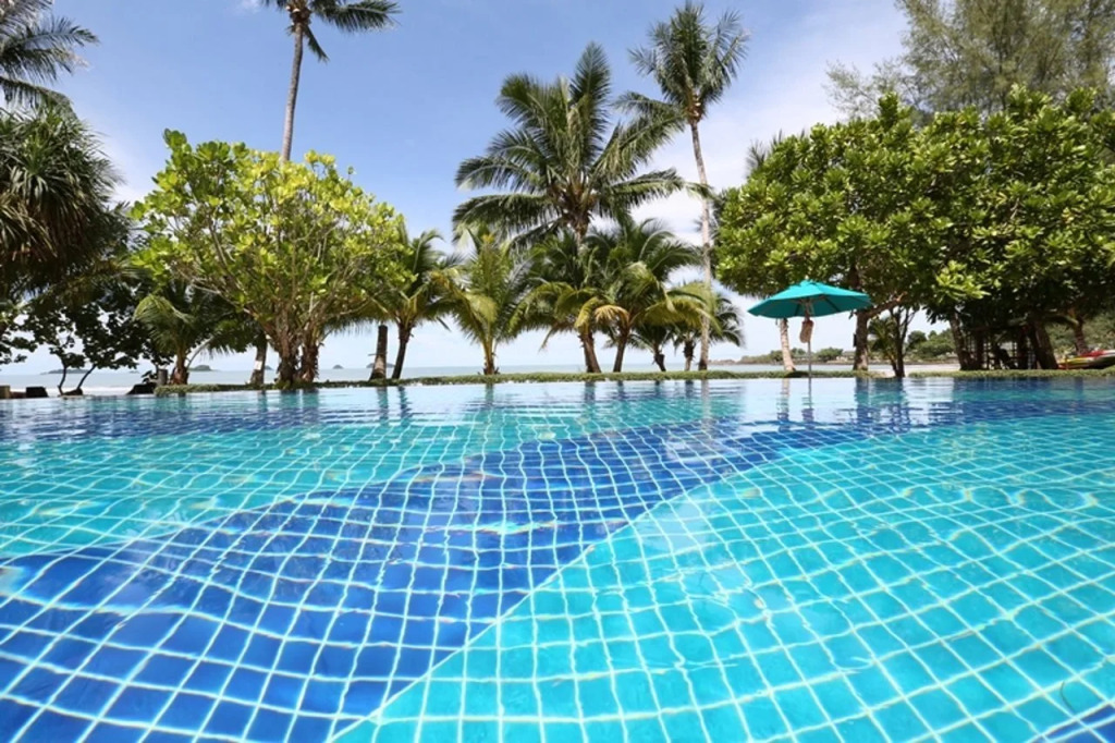 Koh Chang Paradise Resort & Spa