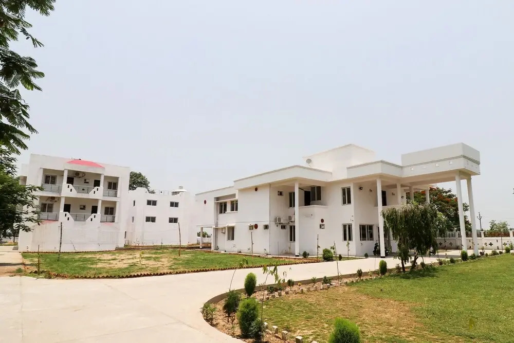 Capital O 41450 Tiger Den Resort