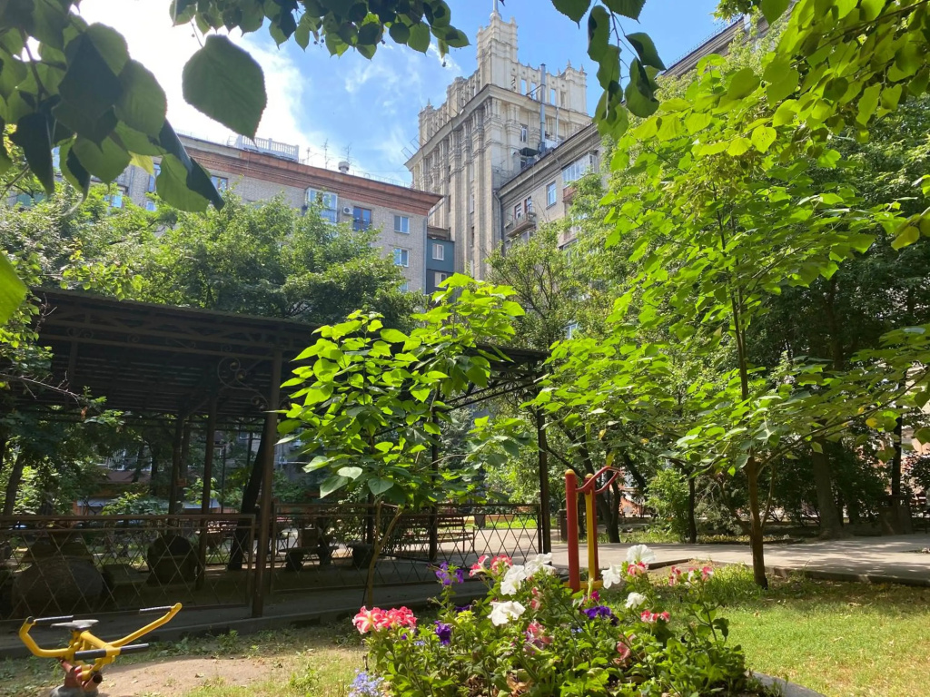 Panorama Luxury Apartment in The House with a Spire, a historical building in the city centre