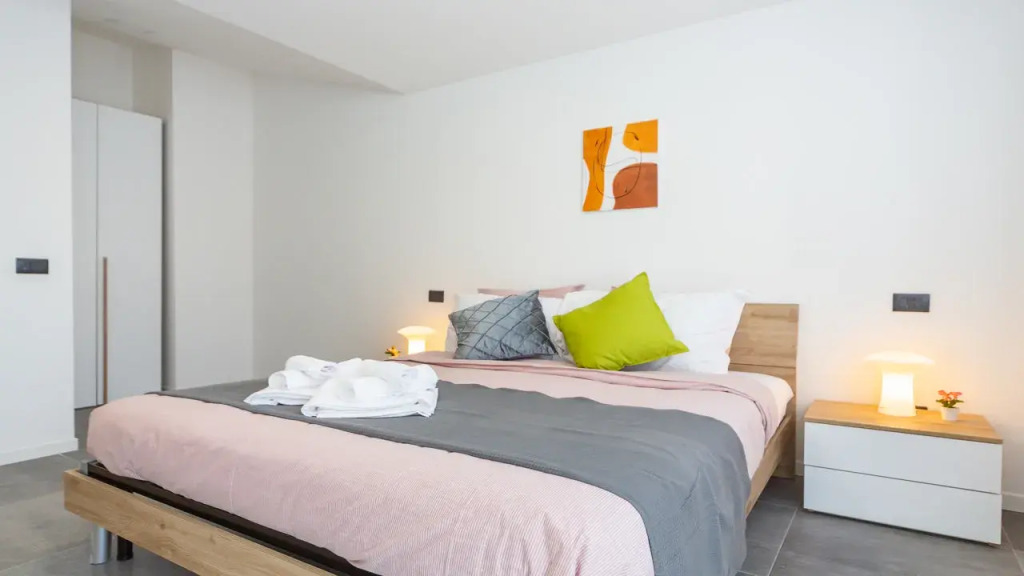 KHL APARTMENTS - SanSiro, Milano