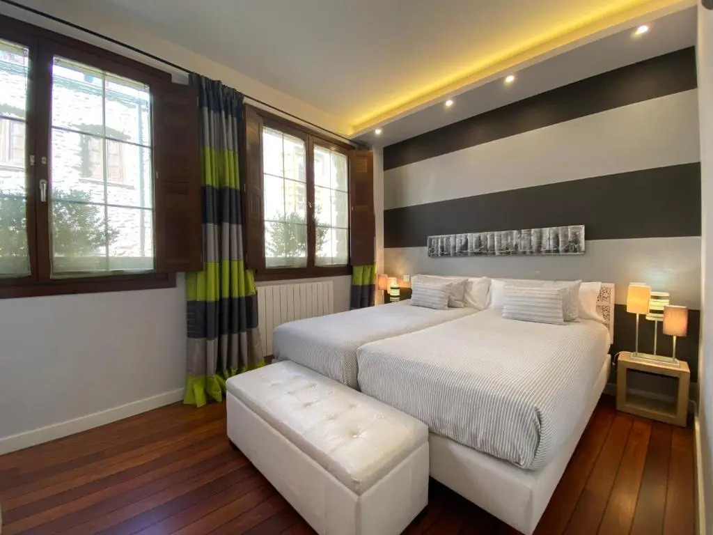 Apartamentos Turísticos Ezcaray