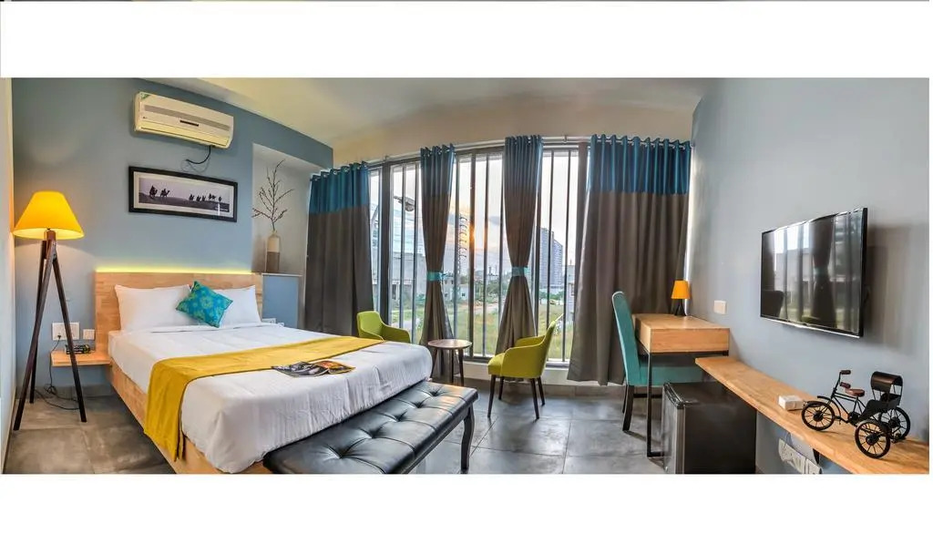 Aura Corporate Suites