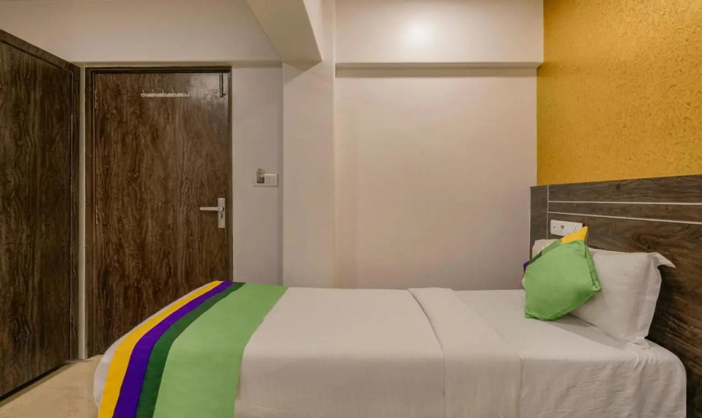 Treebo Atithi Inn Malad