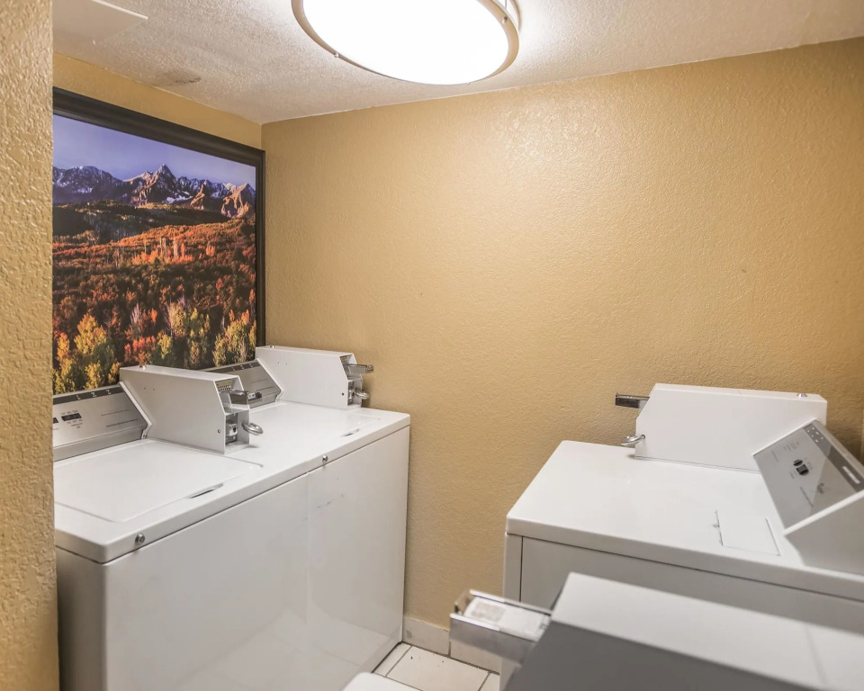 Quality Inn & Suites Denver Stapleton