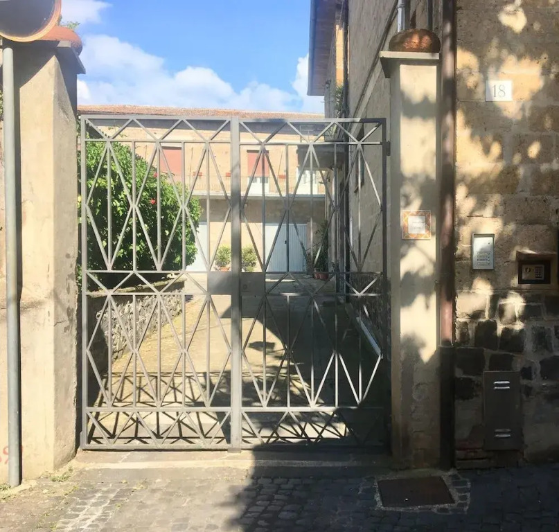 INDUSTRIAL CHIC HOUSE - Private parking
