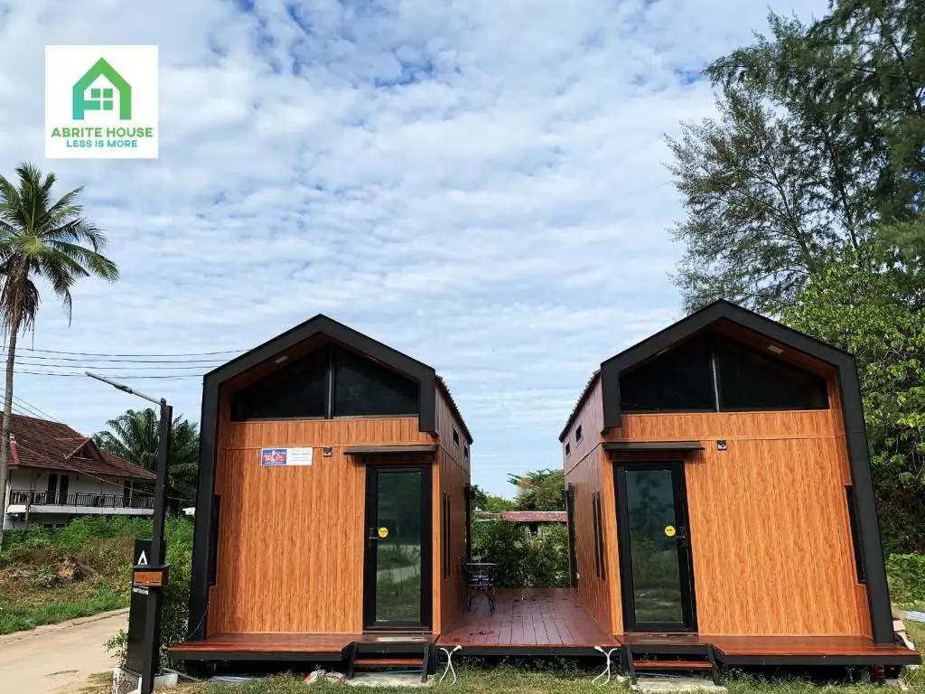 2 Tiny Houses on Koh Lanta Only 2 Minutes Walk to the Beach