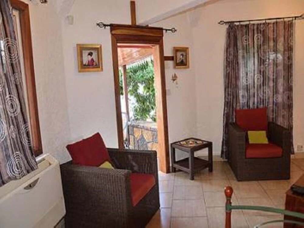Charming and Very Comfortable Bungalow Located in Flic-en-flac Mauritius