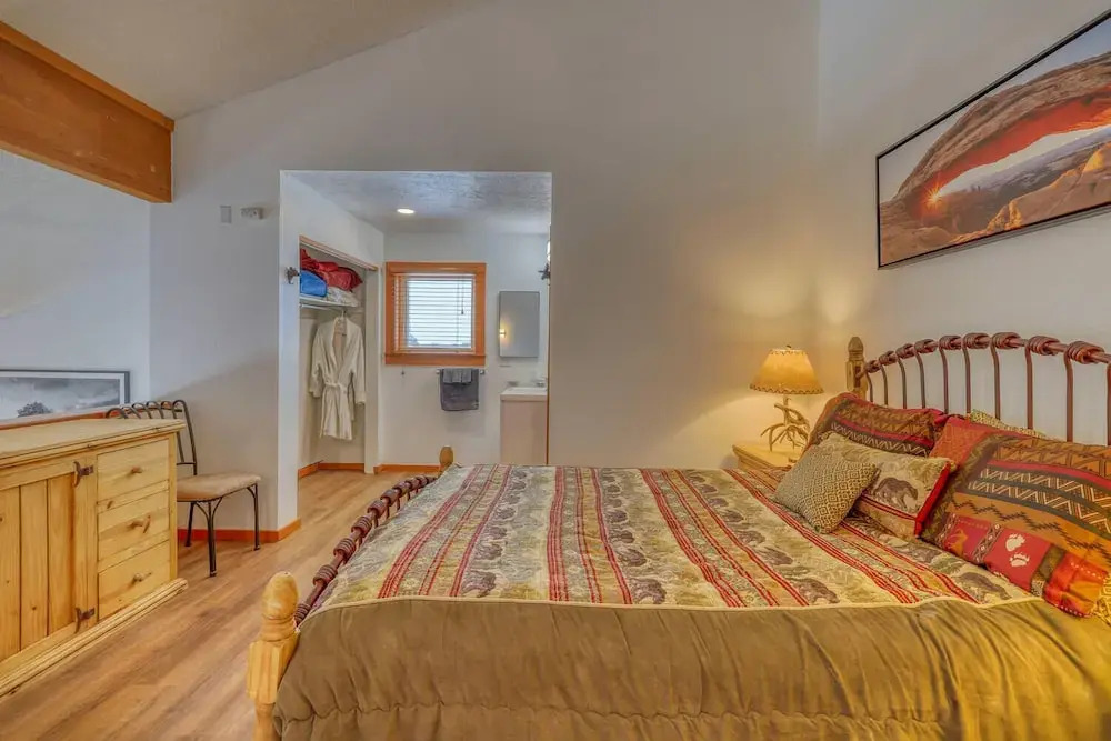 Valley View Loft