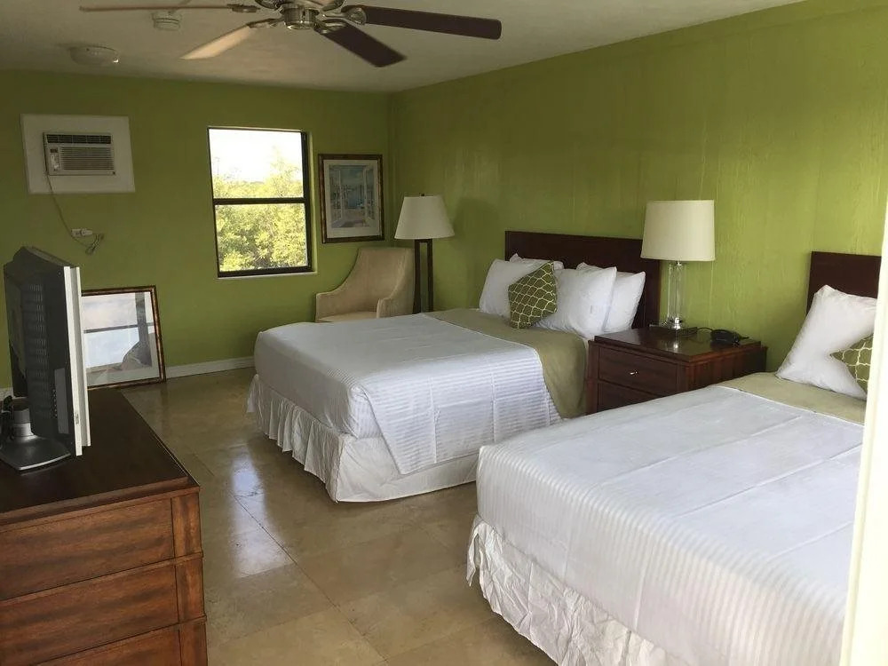 Smuggler's Cove Resort and Marina
