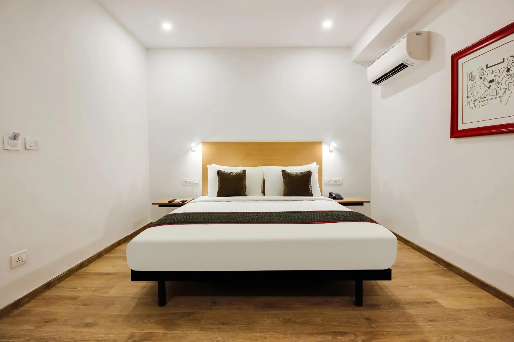 OYO Townhouse 232 RP Road