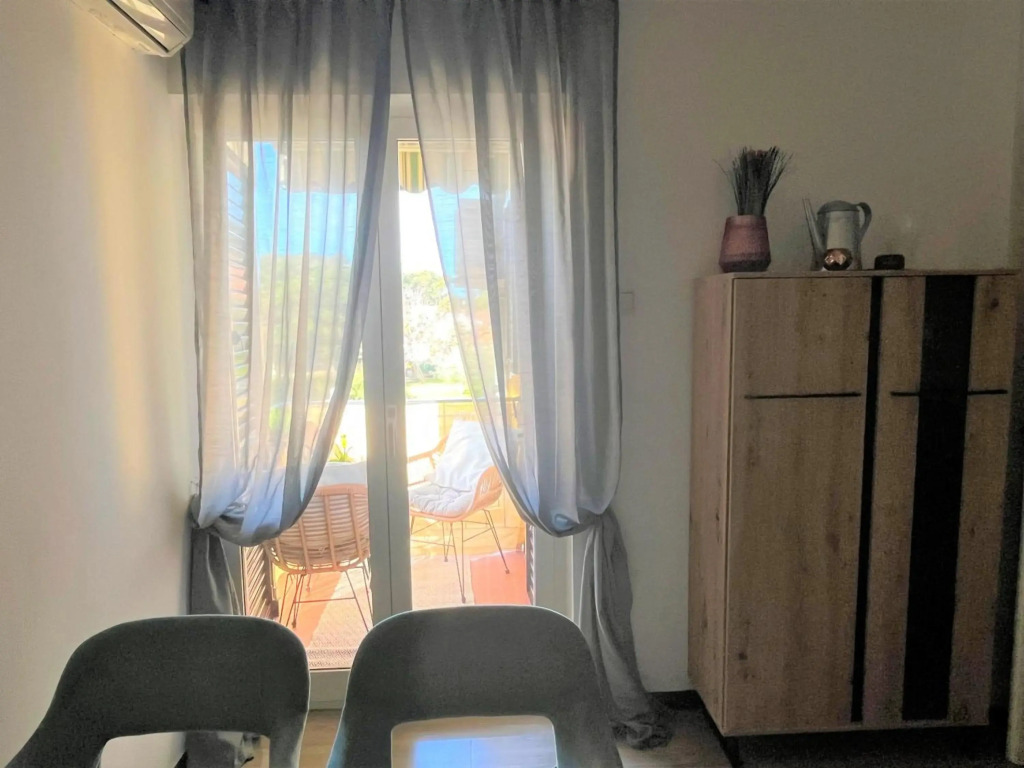 Holiday apartment Summer escape & 2 bikes