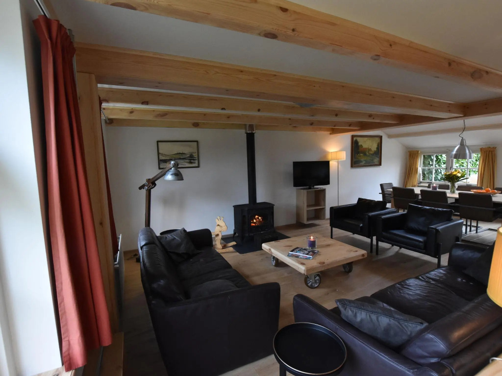 Holiday Home in Nieuwvliet near Beach