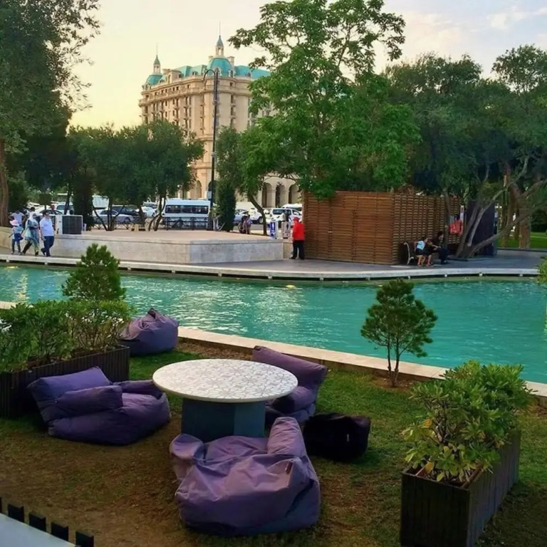 DS Suite Hotel Baku