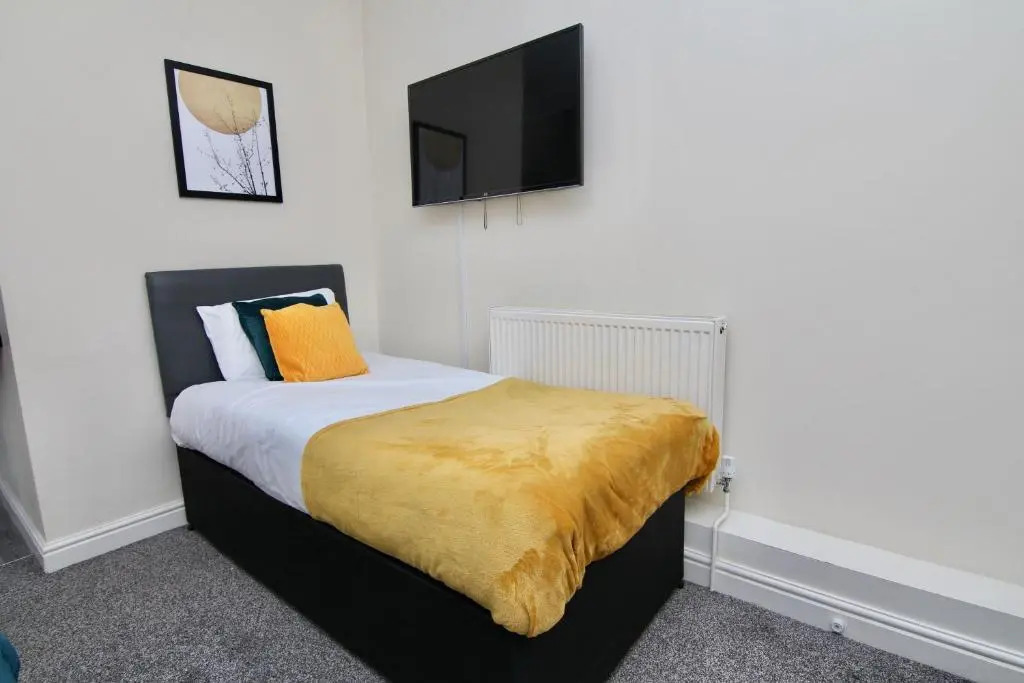 Cute Studio 4 mins Walk To Planet Ice, Sleeps 3