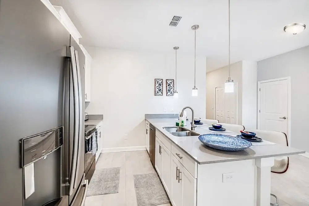 Storey Lake 4991W