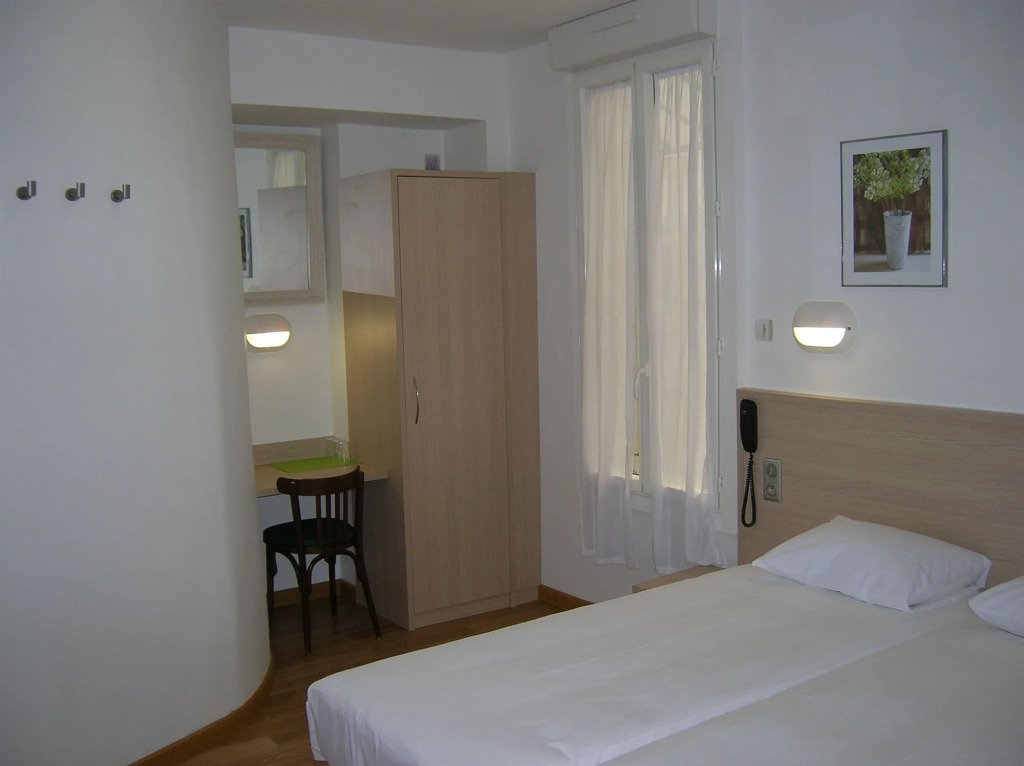 Hotel Darcet