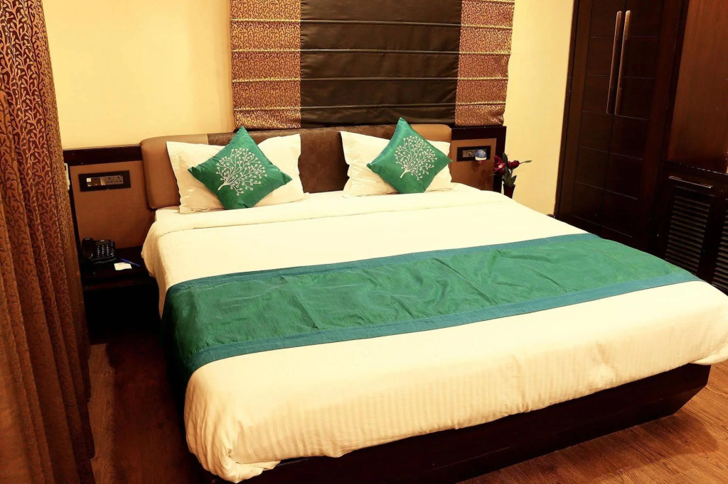 OYO 1188 Hotel Tangerine Guest House