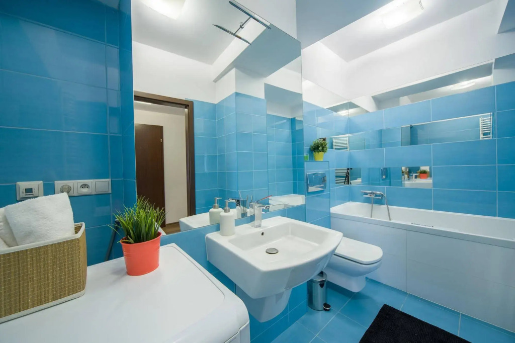 FriendHouse Apartments – Old City