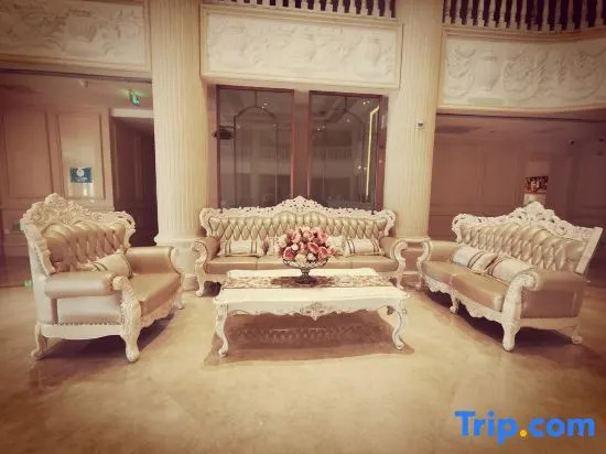 Vienna Hotel Ru Gao East Store