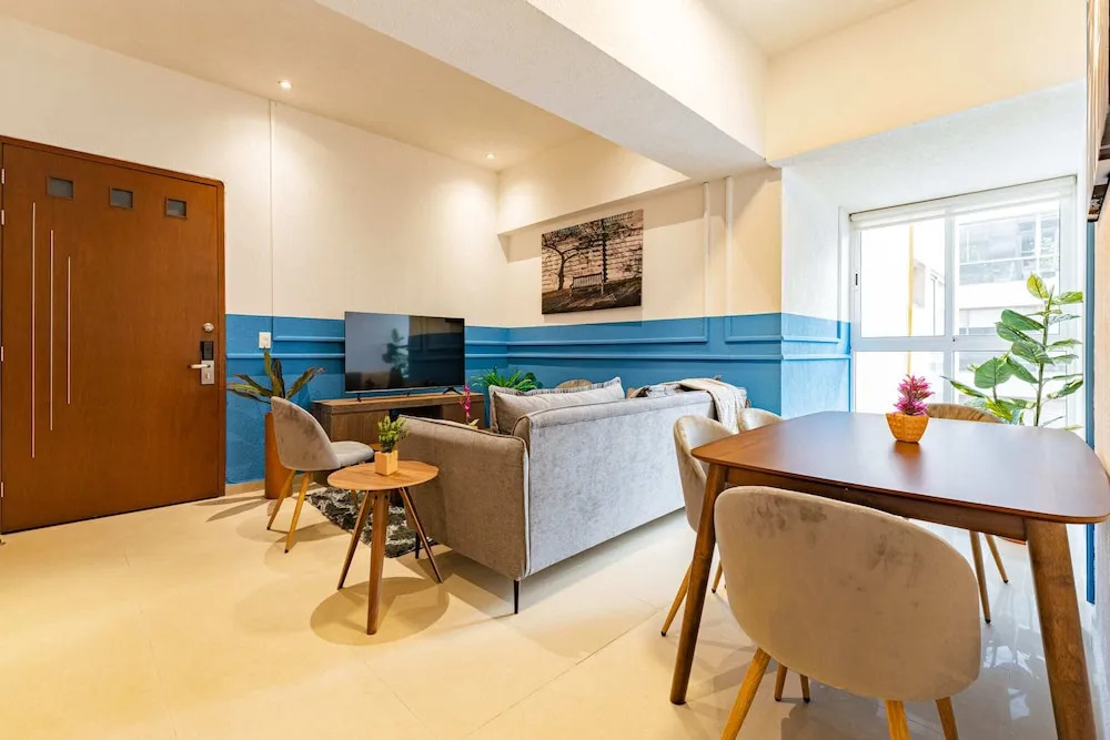 Anahuac Apartments by VH