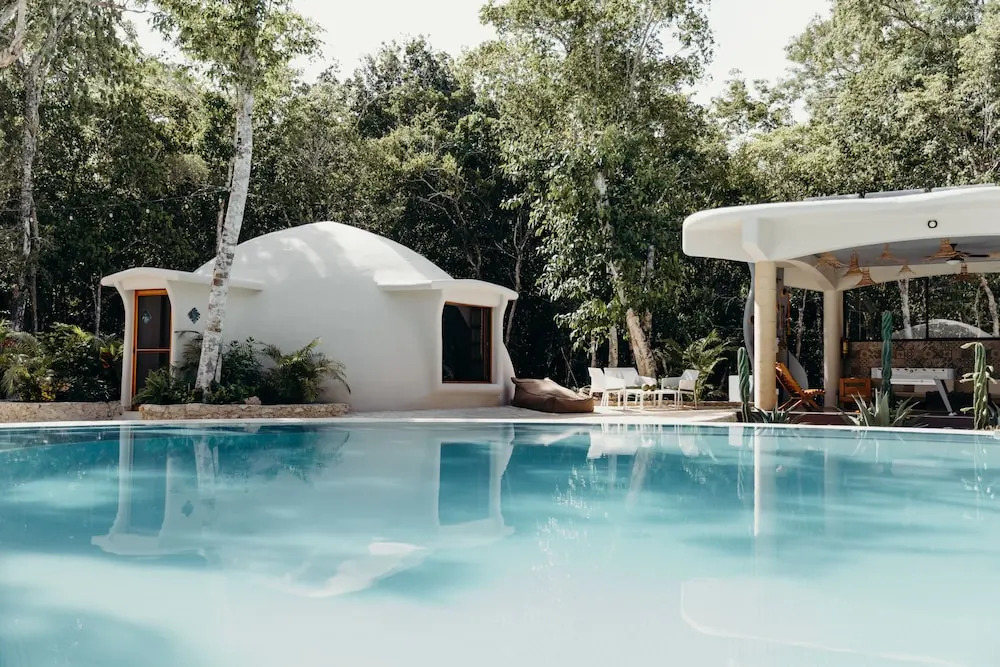 Eco Lodge by Biwa