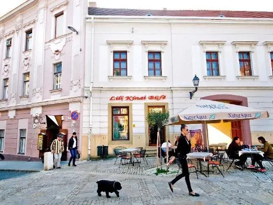 CentrÁlom Apartman