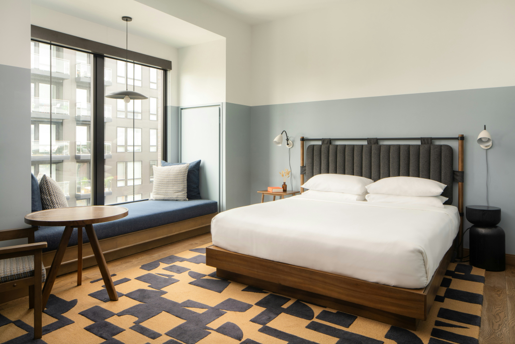 The Junto Hotel