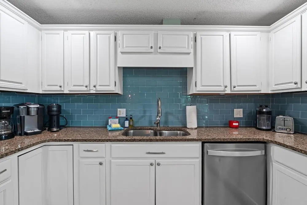 Vilano Beach I Ocean - Private Pool - Fire Pit 3 Bedroom Home