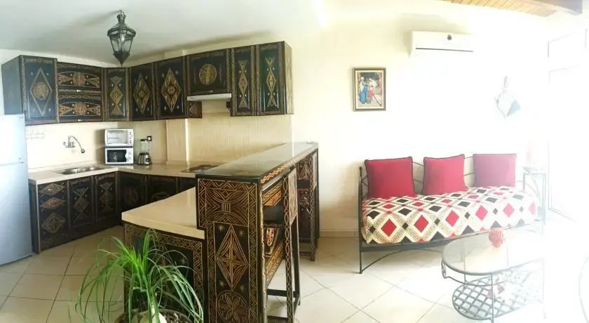 Luxury and Charm Apartment