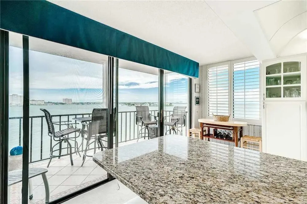 Palma Del Mar E608 - Two Bedroom Condo