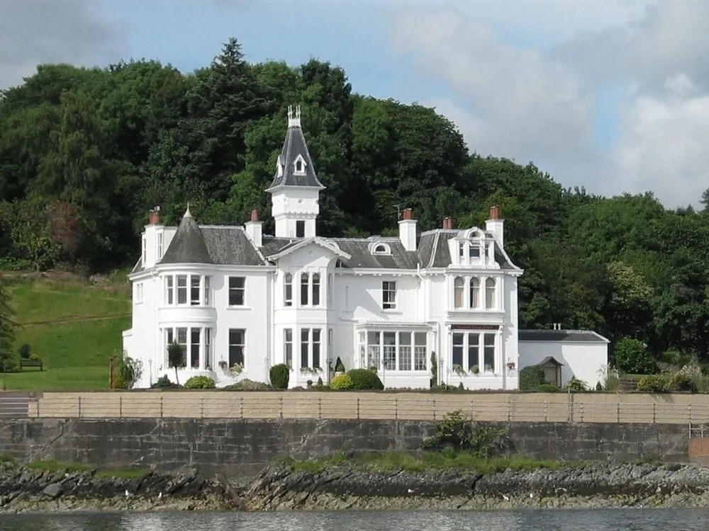 Hunters Quay Hotel