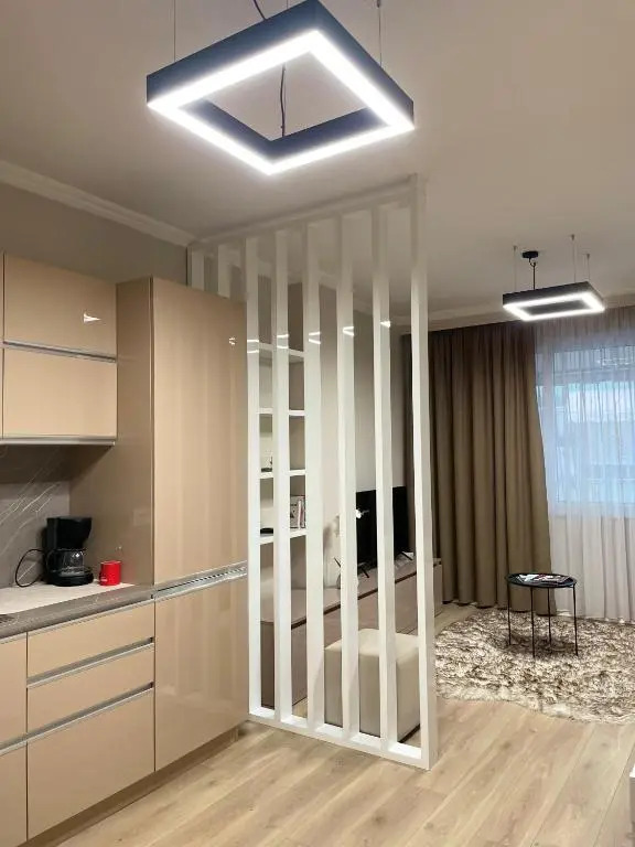 Honey Suite