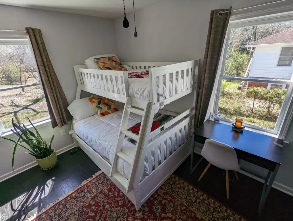eKstasis Hostel & Urban Farm