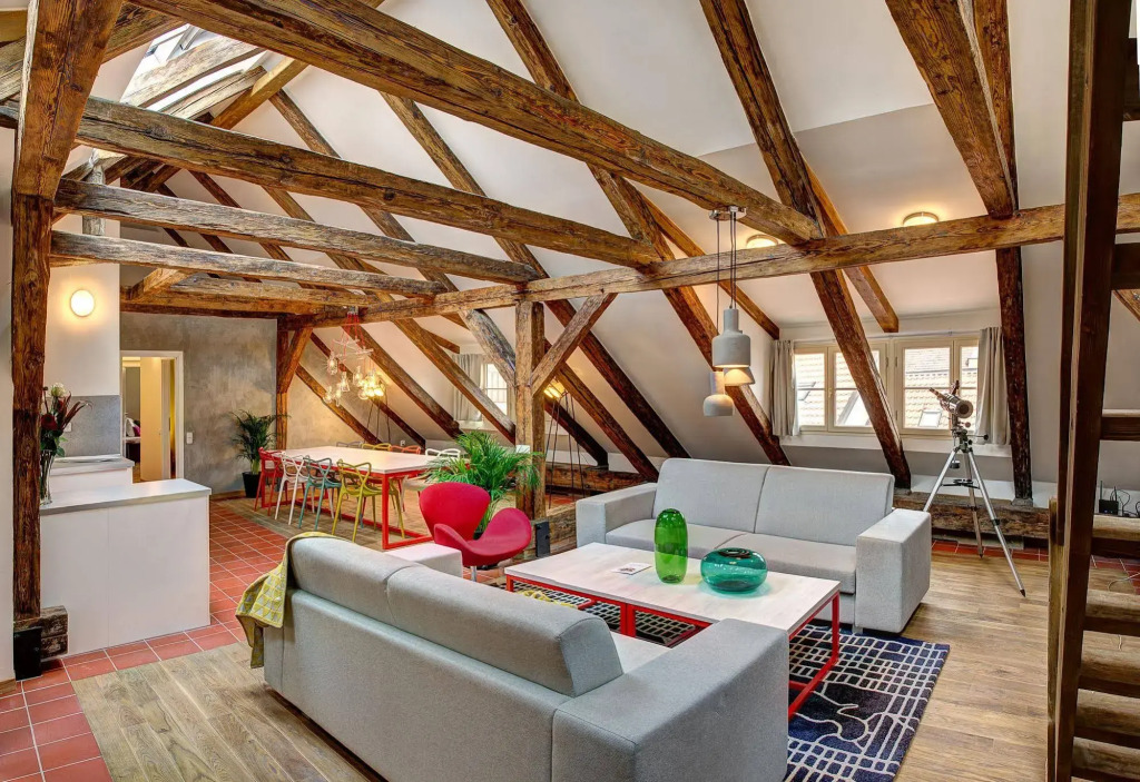 4 Arts Apartments by Adrez