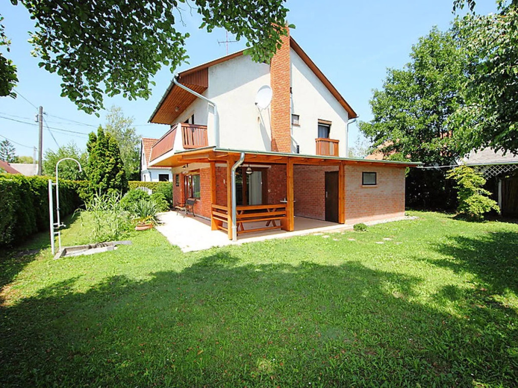 Balaton H425