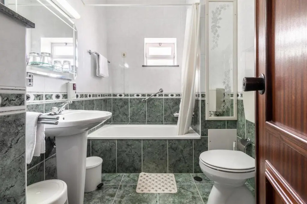 Hotel Colmeia