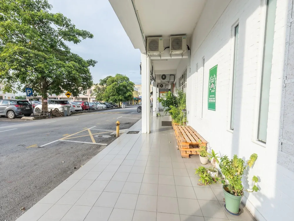 OYO 89453 PP Hotel