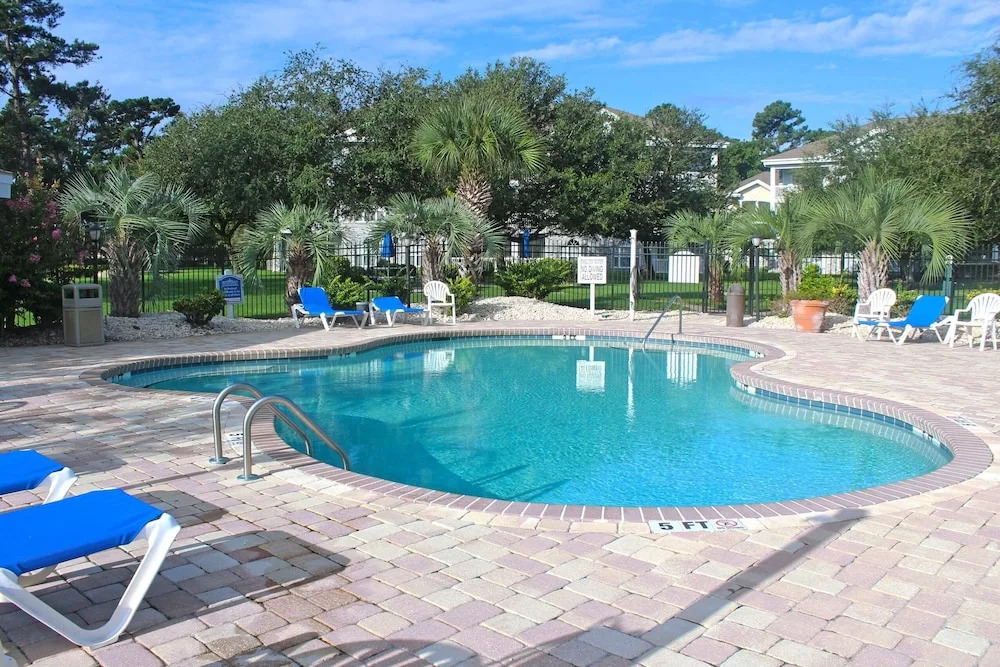 Comfortable & Spacious Villa at Myrtlewood