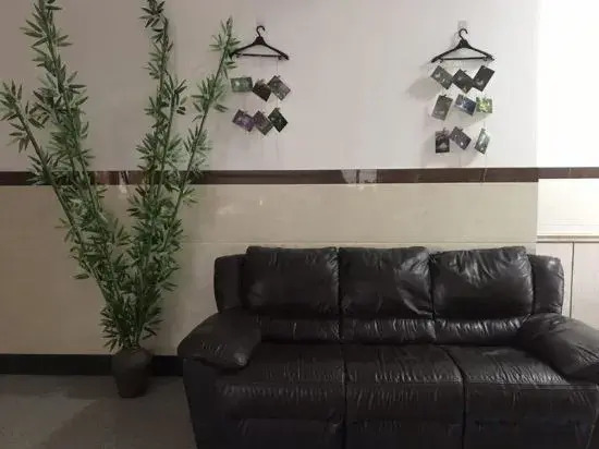 Ruguo'ai Hostel