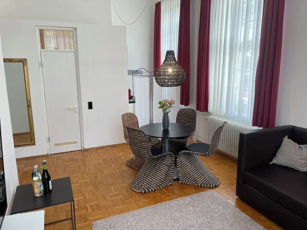 WHLIVING - Apartments & Studios in Konstanz