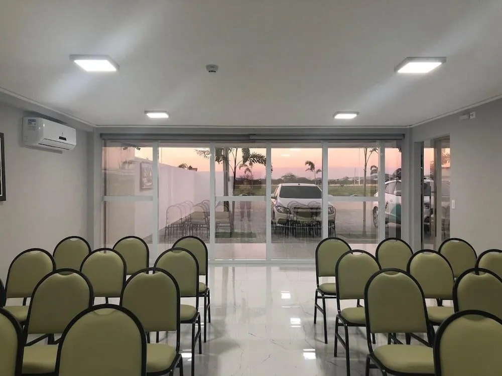 Hotel Oásis de Patos