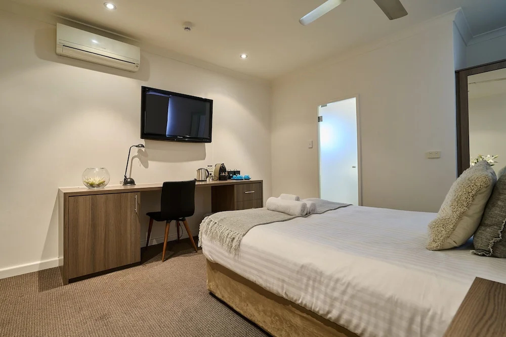 Norfolk Hotel