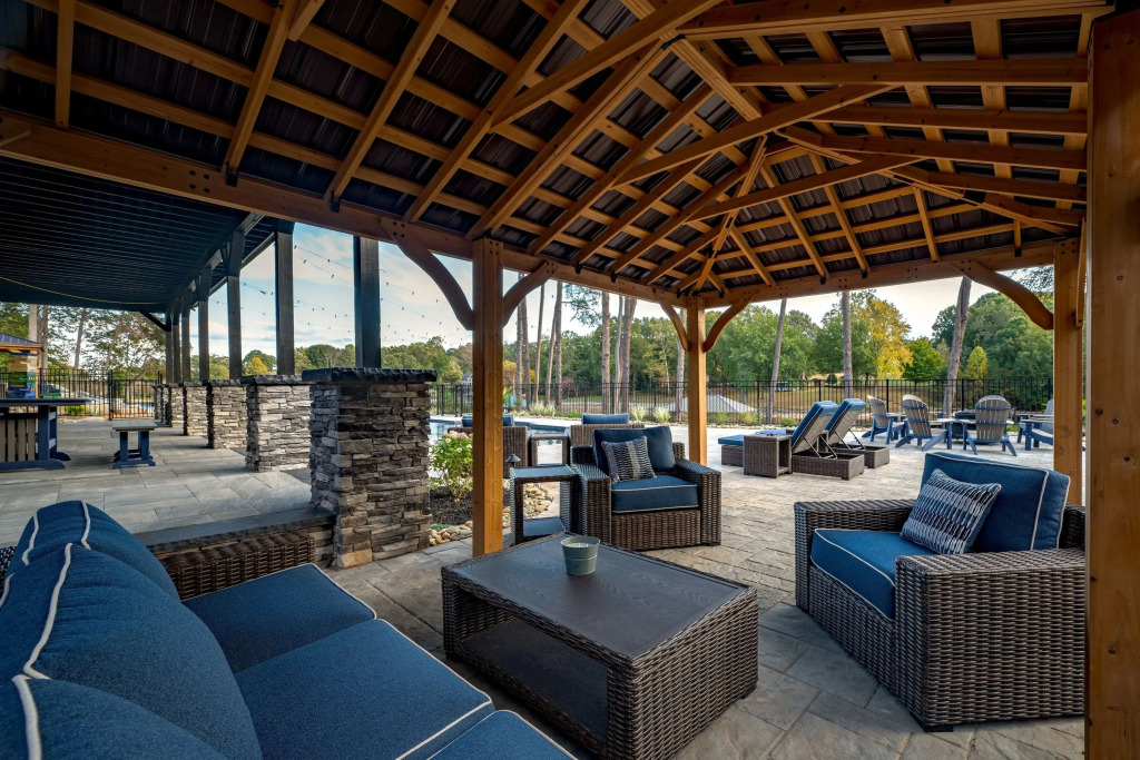Luxe Lakefront Lodge w/ Pool, Hot Tub, Theater & Private Dock Sleeps 21