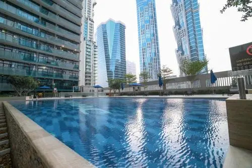 Luton Vacation Homes - Damac Maison Studio, Canal View