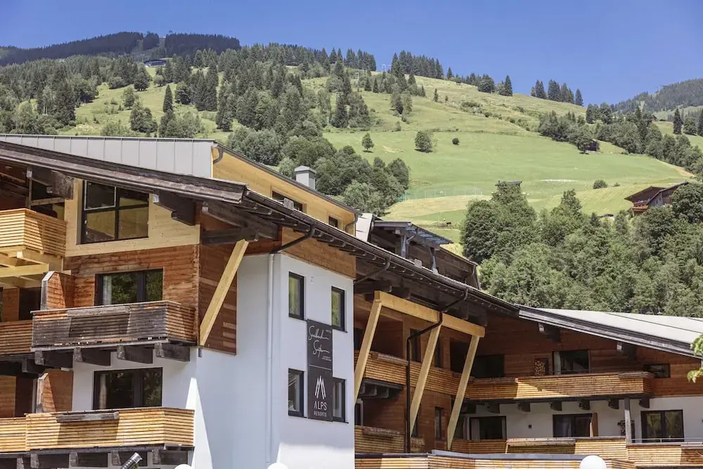 Suite in Saalbach Near ski Area